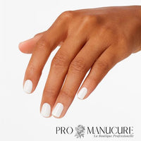 opi-gelcolor-funny-bunny-15ml-mano